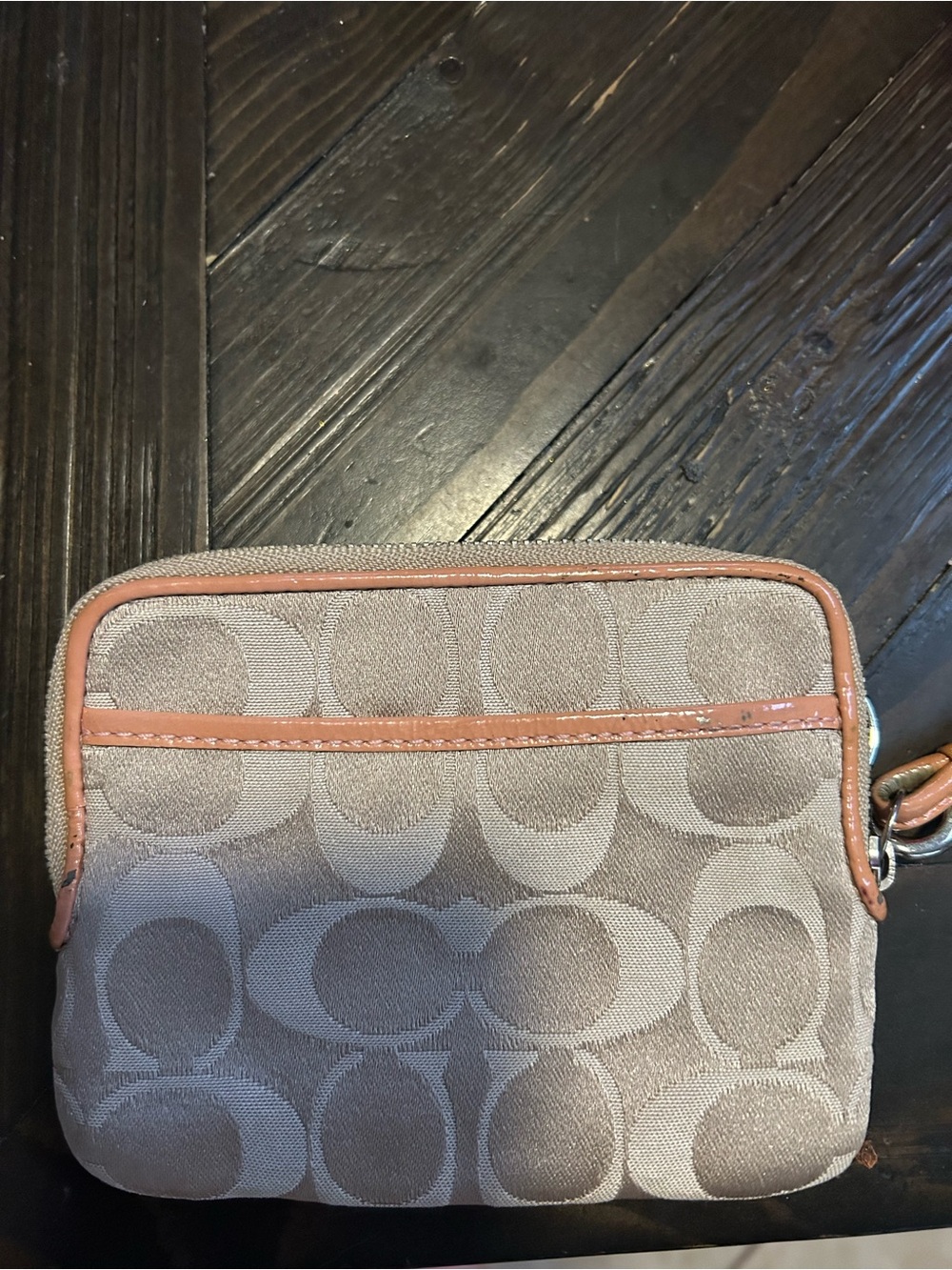 Coach Poppy Wristlet - Picture 2 of 5